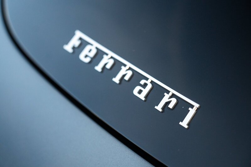 Ferrari Roma T V8 - U440