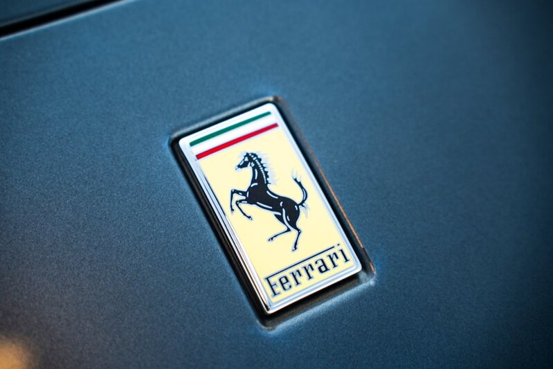 Ferrari Roma T V8 - U440