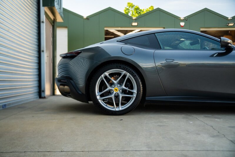 Ferrari Roma T V8 - U440