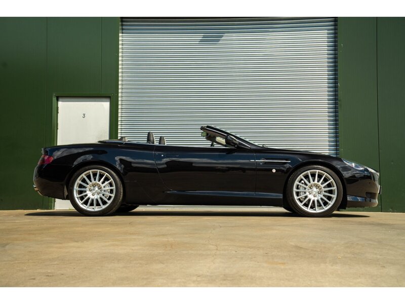 Aston Martin DB9 Volante - U497