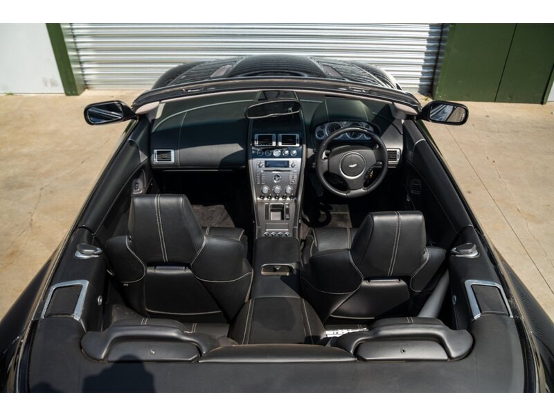 Aston Martin DB9 Volante - U497