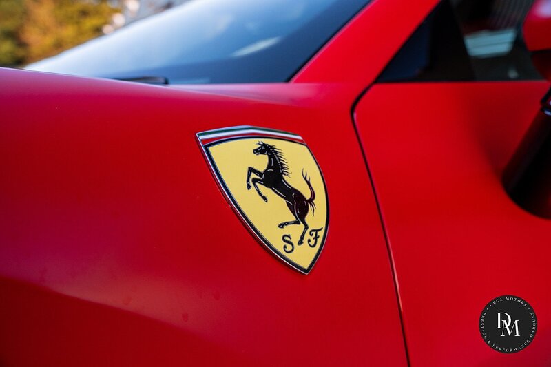 Ferrari 296 GTS T V6 - U504