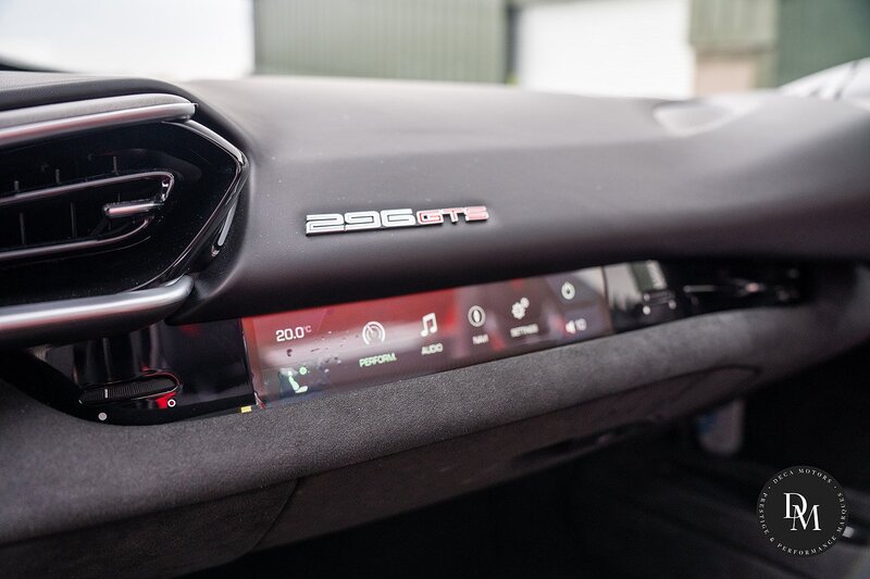 Ferrari 296 GTS T V6 - U504