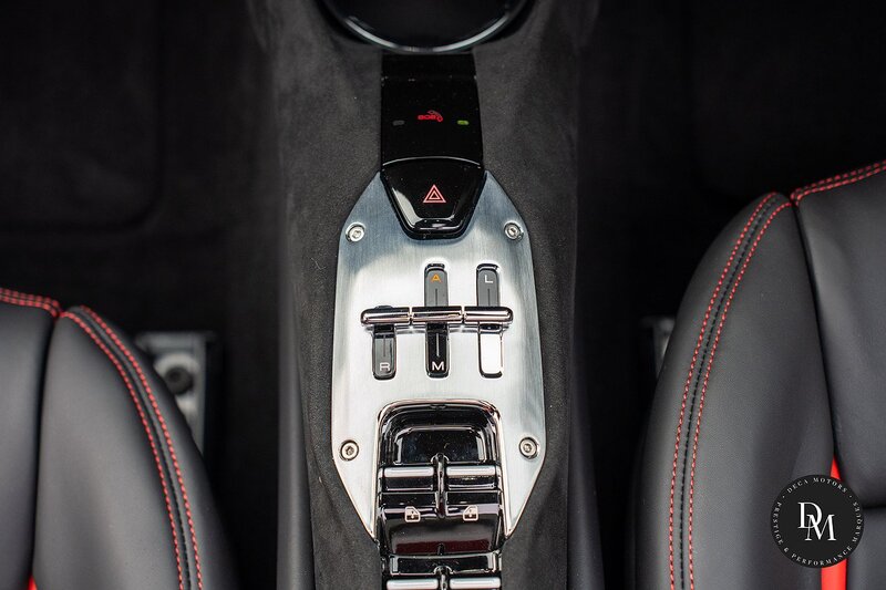 Ferrari 296 GTS T V6 - U504