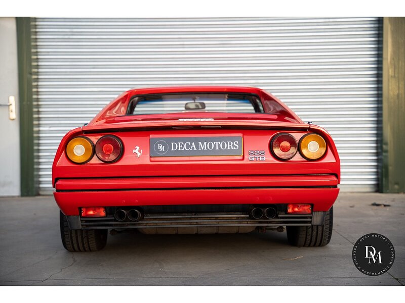 Ferrari 328 GTB - U508