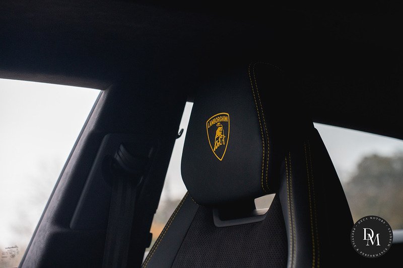 Lamborghini Urus V8 BiTurbo S - U526