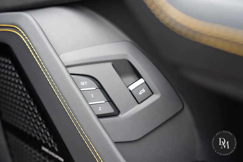 Lamborghini Urus V8 BiTurbo S - U526