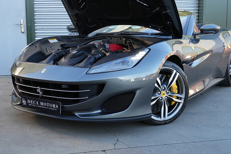 Ferrari Portofino T V8 - U527