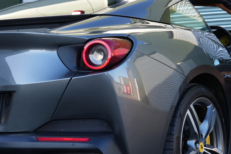 Ferrari Portofino T V8 - U527