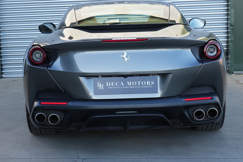 Ferrari Portofino T V8 - U527