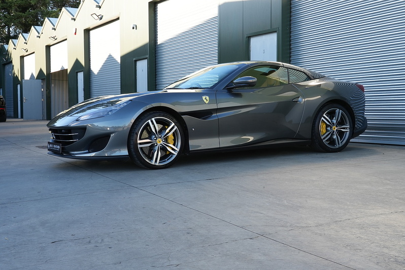 Ferrari Portofino T V8 - U527