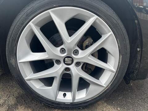 SEAT Leon 1.4 TSI FR Technology Hatchback 5dr Petrol Manual Euro 6 (s/s) (125 ps) - U125479