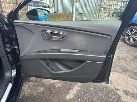 SEAT Leon 1.4 TSI FR Technology Hatchback 5dr Petrol Manual Euro 6 (s/s) (125 ps) - U125479