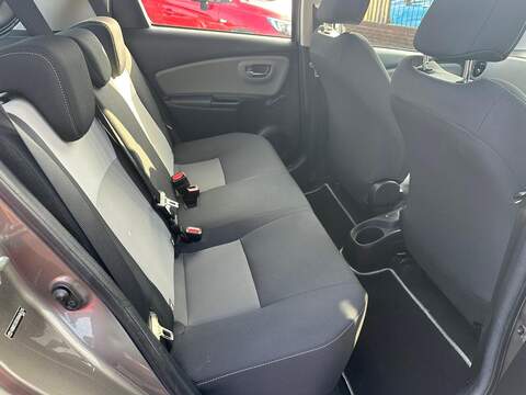 Toyota Yaris 1.5 VVT-i Icon Euro 6 5dr - U125485