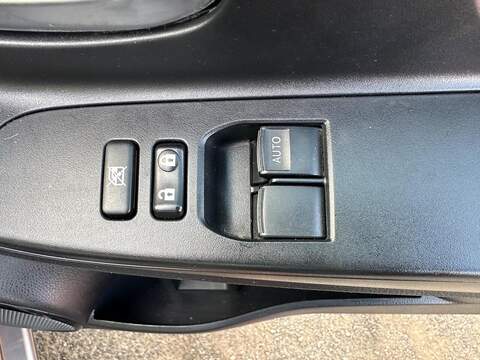 Toyota Yaris 1.5 VVT-i Icon Euro 6 5dr - U125485