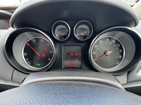 Vauxhall Mokka 1.6 CDTi Limited Edition SUV 5dr Diesel Manual 2WD Euro 6 (s/s) (136 ps) - U125499