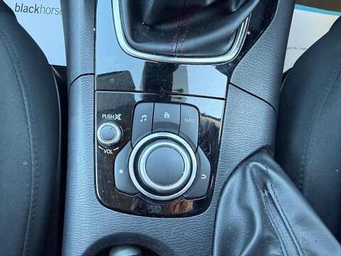 Mazda Mazda3 2.2 SKYACTIV-D SE-L Nav Euro 6 (s/s) 5dr - U125505