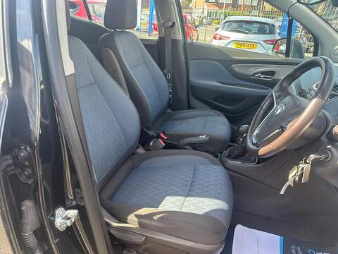 Vauxhall Mokka 1.6 Exclusiv SUV 5dr Petrol Manual 2WD Euro 5 (s/s) (115 ps) - U125509