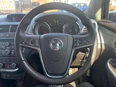 Vauxhall Mokka 1.6 Exclusiv SUV 5dr Petrol Manual 2WD Euro 5 (s/s) (115 ps) - U125509
