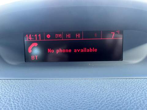 Vauxhall Mokka 1.6 Exclusiv SUV 5dr Petrol Manual 2WD Euro 5 (s/s) (115 ps) - U125509