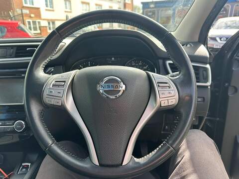 Nissan Qashqai 1.5 dCi N-Connecta 2WD Euro 6 (s/s) 5dr - U125513