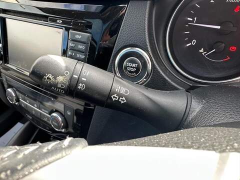 Nissan Qashqai 1.5 dCi N-Connecta 2WD Euro 6 (s/s) 5dr - U125513