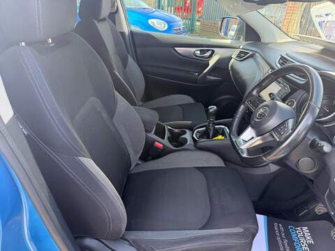 Nissan Qashqai 1.5 dCi N-Connecta Euro 6 (s/s) 5dr - U125514
