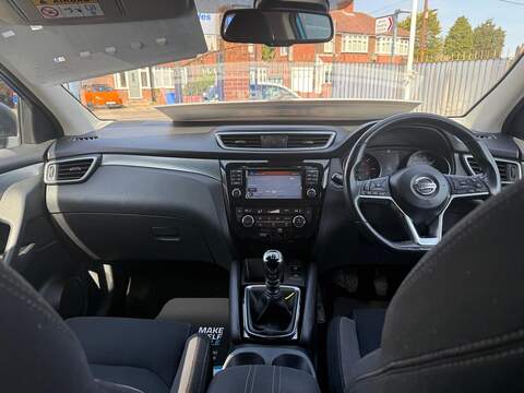 Nissan Qashqai 1.5 dCi N-Connecta Euro 6 (s/s) 5dr - U125514