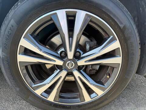 Nissan Qashqai 1.5 dCi N-Connecta Euro 6 (s/s) 5dr - U125514