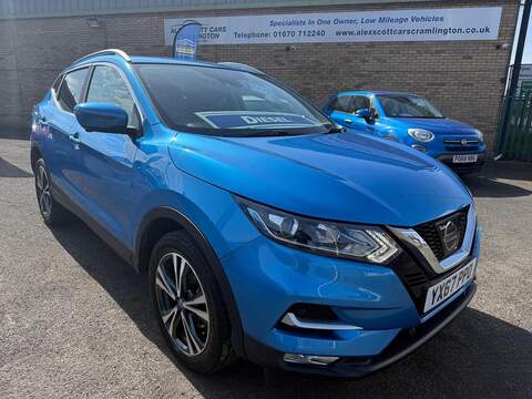 Nissan Qashqai 1.5 dCi N-Connecta Euro 6 (s/s) 5dr - U125514