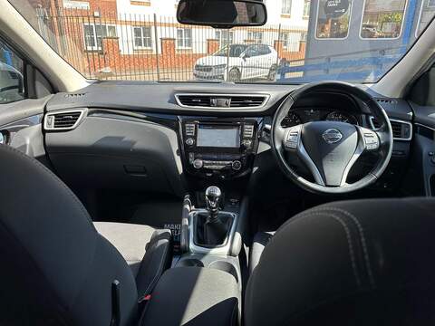 Nissan Qashqai 1.2 DIG-T n-tec+ 2WD Euro 6 (s/s) 5dr - U125515