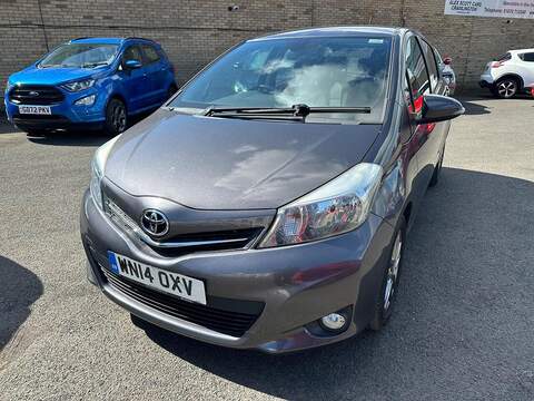 Toyota Yaris 1.33 Dual VVT-i Icon Plus Euro 5 5dr - U125517