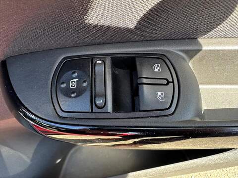 Vauxhall Corsa 1.4i ecoFLEX Energy Euro 6 5dr (a/c) - U125518