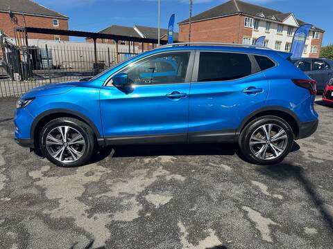 Nissan Qashqai 1.5 dCi N-Connecta Euro 6 (s/s) 5dr - U125520