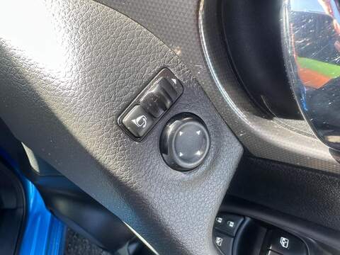 Nissan Qashqai 1.5 dCi N-Connecta Euro 6 (s/s) 5dr - U125520