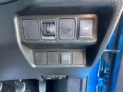 Nissan Qashqai 1.5 dCi N-Connecta Euro 6 (s/s) 5dr - U125520