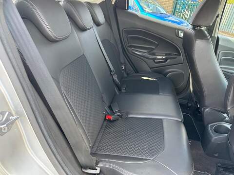 Ford EcoSport 1.0T EcoBoost Titanium SUV 5dr Petrol Manual 2WD Euro 6 (s/s) (125 ps) - U125522
