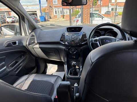 Ford EcoSport 1.0T EcoBoost Titanium SUV 5dr Petrol Manual 2WD Euro 6 (s/s) (125 ps) - U125522