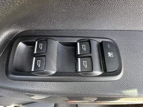 Ford EcoSport 1.0T EcoBoost Titanium SUV 5dr Petrol Manual 2WD Euro 6 (s/s) (125 ps) - U125522
