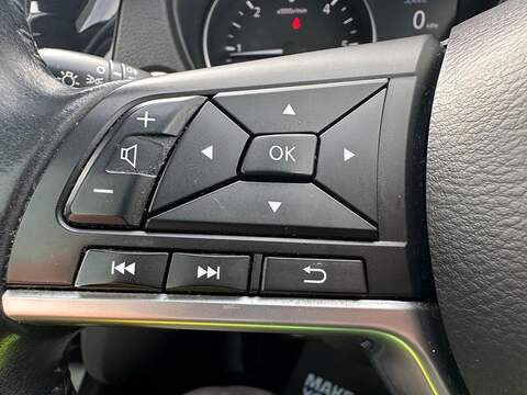 Nissan Qashqai 1.5 dCi N-Connecta Euro 6 (s/s) 5dr - U125532