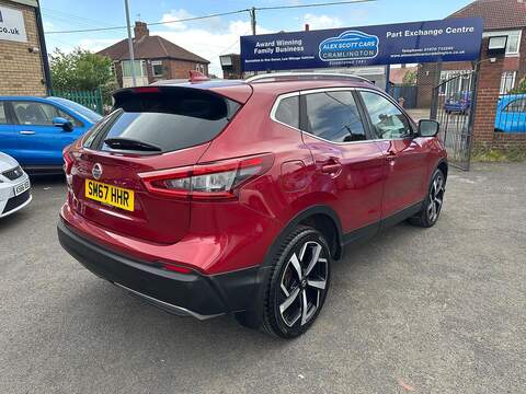 Nissan Qashqai 1.2 DIG-T Tekna Euro 6 (s/s) 5dr - U125533