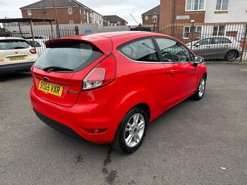 Ford Fiesta 1.25 Zetec Euro 6 3dr - U125544