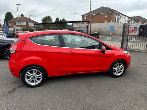 Ford Fiesta 1.25 Zetec Euro 6 3dr - U125544