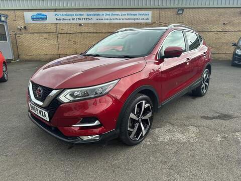 Nissan Qashqai 1.3 DIG-T Tekna Euro 6 (s/s) 5dr - U125564