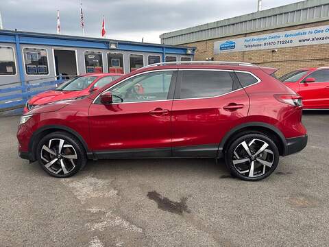 Nissan Qashqai 1.3 DIG-T Tekna Euro 6 (s/s) 5dr - U125564