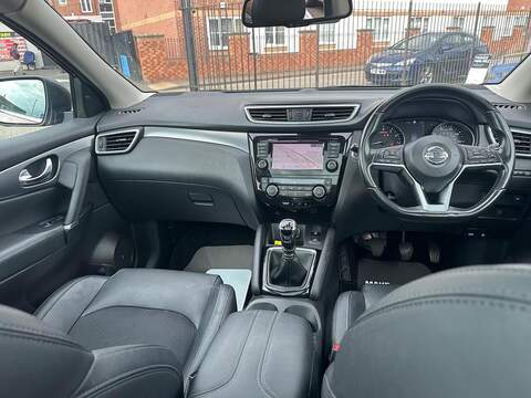 Nissan Qashqai 1.3 DIG-T Tekna Euro 6 (s/s) 5dr - U125564