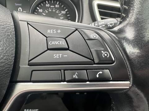 Nissan Qashqai 1.3 DIG-T Tekna Euro 6 (s/s) 5dr - U125564