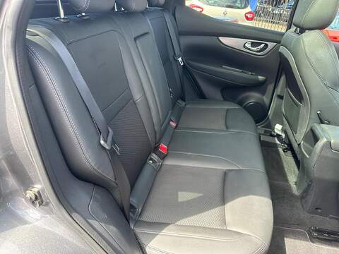 Nissan Qashqai 1.7 dCi Tekna Euro 6 (s/s) 5dr - U125566