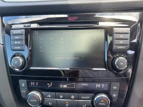Nissan Qashqai 1.7 dCi Tekna Euro 6 (s/s) 5dr - U125566