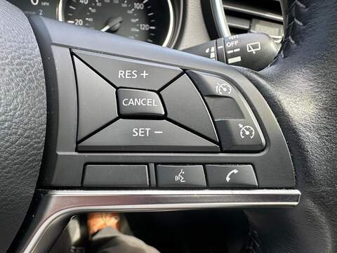 Nissan Qashqai 1.7 dCi Tekna Euro 6 (s/s) 5dr - U125566